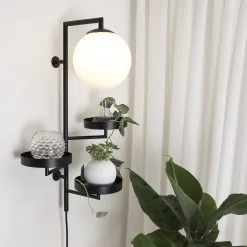 Globen Lighting Astoria Seinävalaisin 7 Globen Lighting Astoria Seinävalaisin -valaistuskauppa 28302 03 02 deab3d30a1