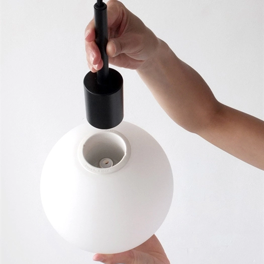 Menu TR Lampunvarjostin, Opaalilasi 6 Menu TR Lampunvarjostin, Opaalilasi - Image 4