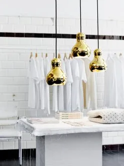 Fritz Hansen Calabash P1 -kattovalaisin -valaistuskauppa 37291 01 03 5653a5aea5