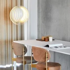 Verpan Moon Kattovalaisin Ø 44,5 Cm -valaistuskauppa 46643 01 04 af4d74b5f7