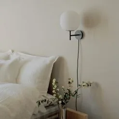 New Works Lantern Seinävalaisin Small -valaistuskauppa 501511 01 4 EnvironmentImage 9b77546d3d