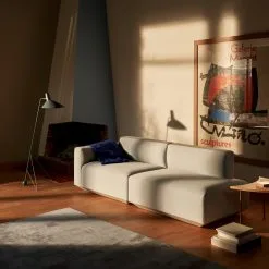 &Tradition Tripod Lattiavalaisin HM8 -valaistuskauppa 501696 01 4 EnvironmentImage 87f615cd5e