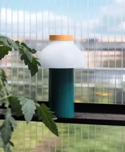 Hay PC Portable Pöytävalaisin 13 Hay PC Portable Pöytävalaisin -valaistuskauppa 503410 01 6 EnvironmentImage 2b41854b12