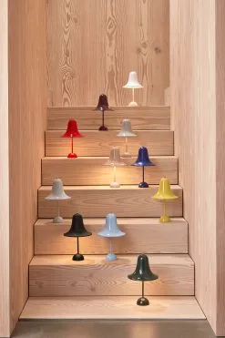 Verpan Pantop Portable -pöytävalaisin 30 Cm 9 Verpan Pantop Portable -pöytävalaisin 30 Cm -valaistuskauppa 508429 01 9 EnvironmentImage 503172e2b6