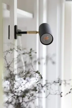 Globen Lighting Hubble Klipsivalaisin -valaistuskauppa 509683 01 6 EnvironmentImage 3c78f00b54