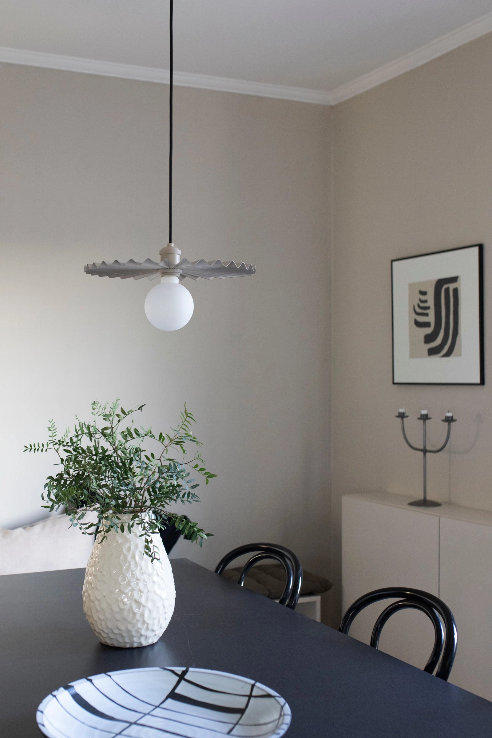 Globen Lighting Omega Riippuvalaisin 35 Cm 5 Globen Lighting Omega Riippuvalaisin 35 Cm - Image 3