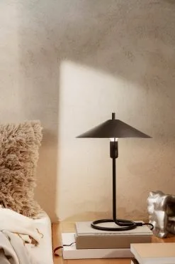 Ferm LIVING Filo Pöytävalaisin -valaistuskauppa 514426 01 5 EnvironmentImage c9574adb8a