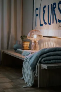 Globen Lighting Fungo Pöytävalaisin Special Edition Vaaleanpunainen -valaistuskauppa 576655 01 40 EnvironmentImage 3c840d7825