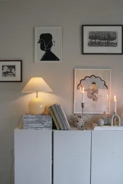 Globen Lighting Iris 35 -pöytävalaisin 39 Cm -valaistuskauppa 576656 01 40 EnvironmentImage febcd2efe0