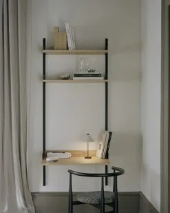 New Works Brolly Portable -pöytävalaisin -valaistuskauppa 578576 01 42 EnvironmentImage 79cc070e4c 1