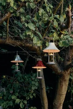 Hay Mousqueton Kannettava Pöytävalaisin 30,5 Cm 15 Hay Mousqueton Kannettava Pöytävalaisin 30,5 Cm -valaistuskauppa 579401 01 44 EnvironmentImage bd43ebaeb3