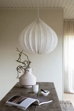 Watt & Veke Onion Riippuvalaisin -valaistuskauppa 580579 01 42 EnvironmentImage 2584176dec