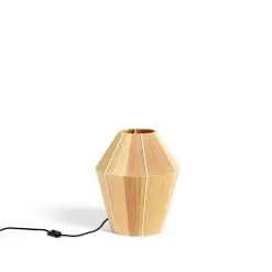 Hay Bonbon 320 -pöytävalaisin