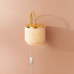 Warm Nordic Fringe Seinävalaisin -valaistuskauppa Fringe vC3A4gglampa cream white miljo 2 97017107b9