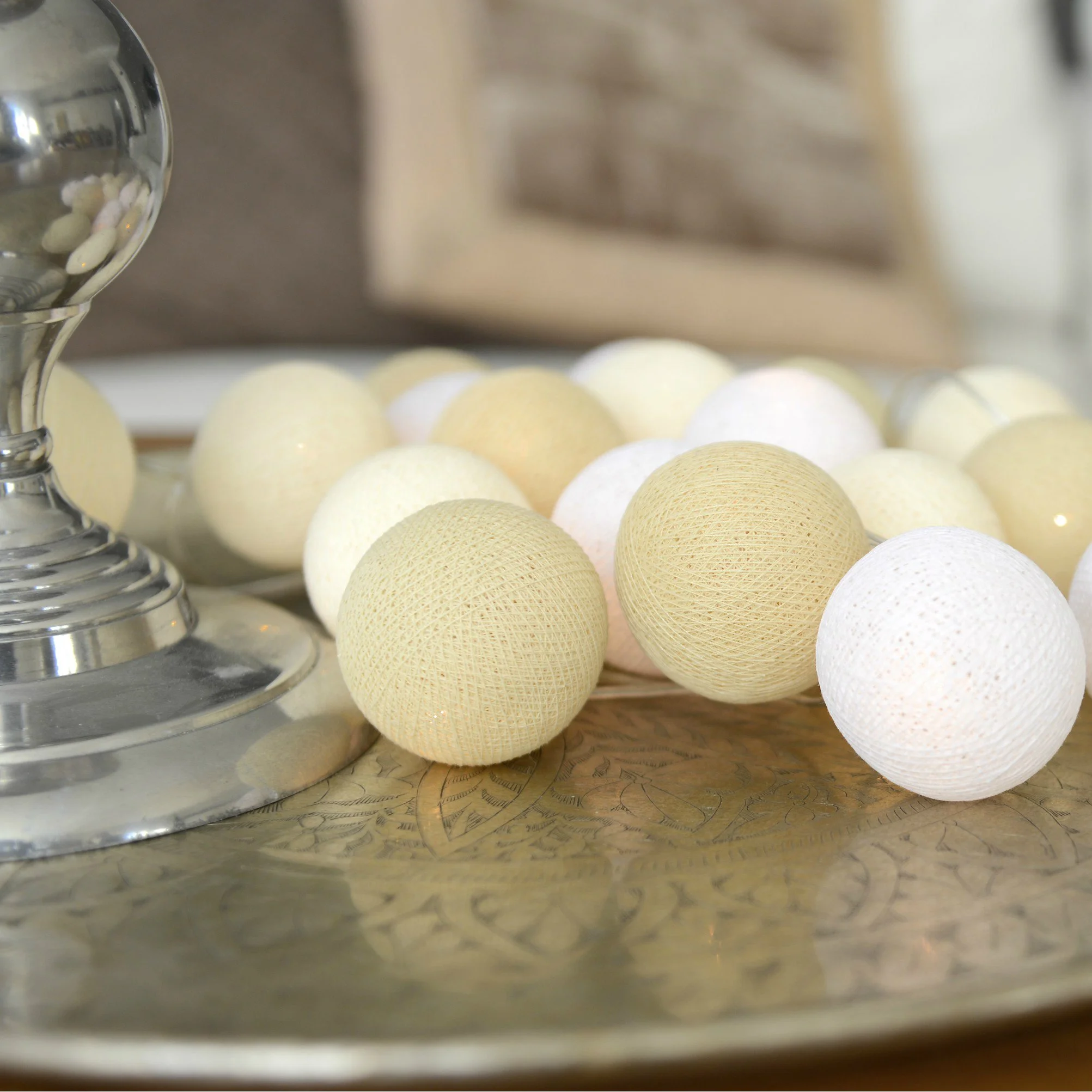 Irislights Creamy White 4 Irislights Creamy White - Image 2