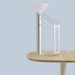 Muuto Piton Portable -pöytävalaisin -valaistuskauppa piton portable miljC3B6 1 a4b17415a3